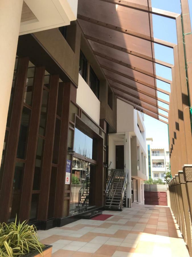 Kyriad Hotel Solapur By Othpl Eksteriør billede